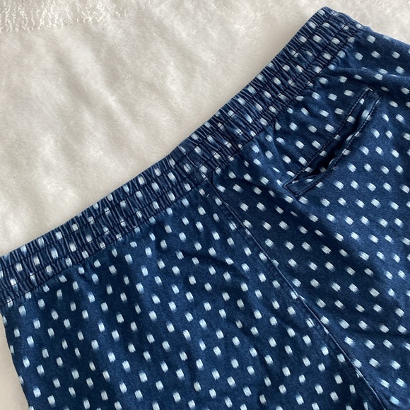 Old Navy navy blue white dotted print shorts - Picture 11 of 17